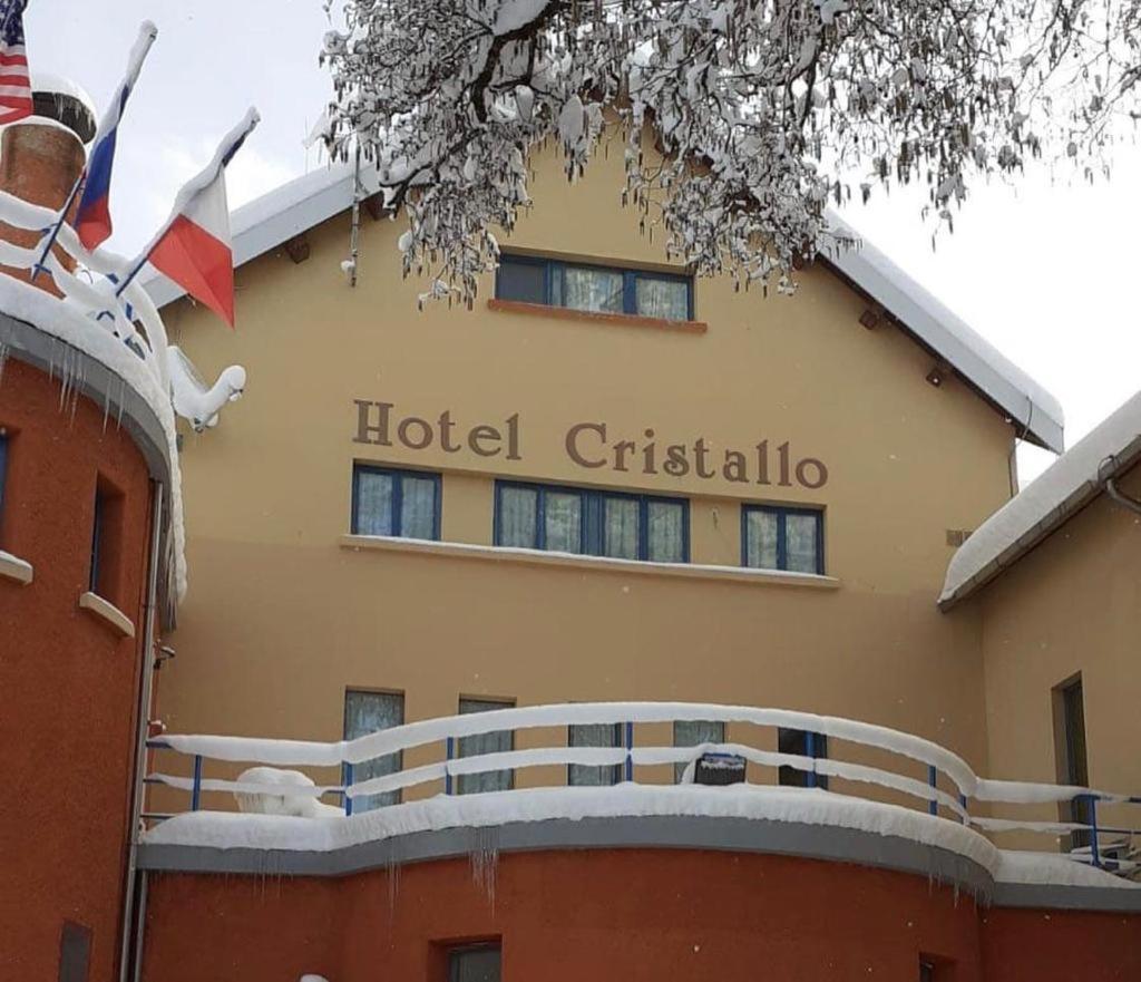 Hotel Cristallo Gran Sasso LʼAquila Esterno foto