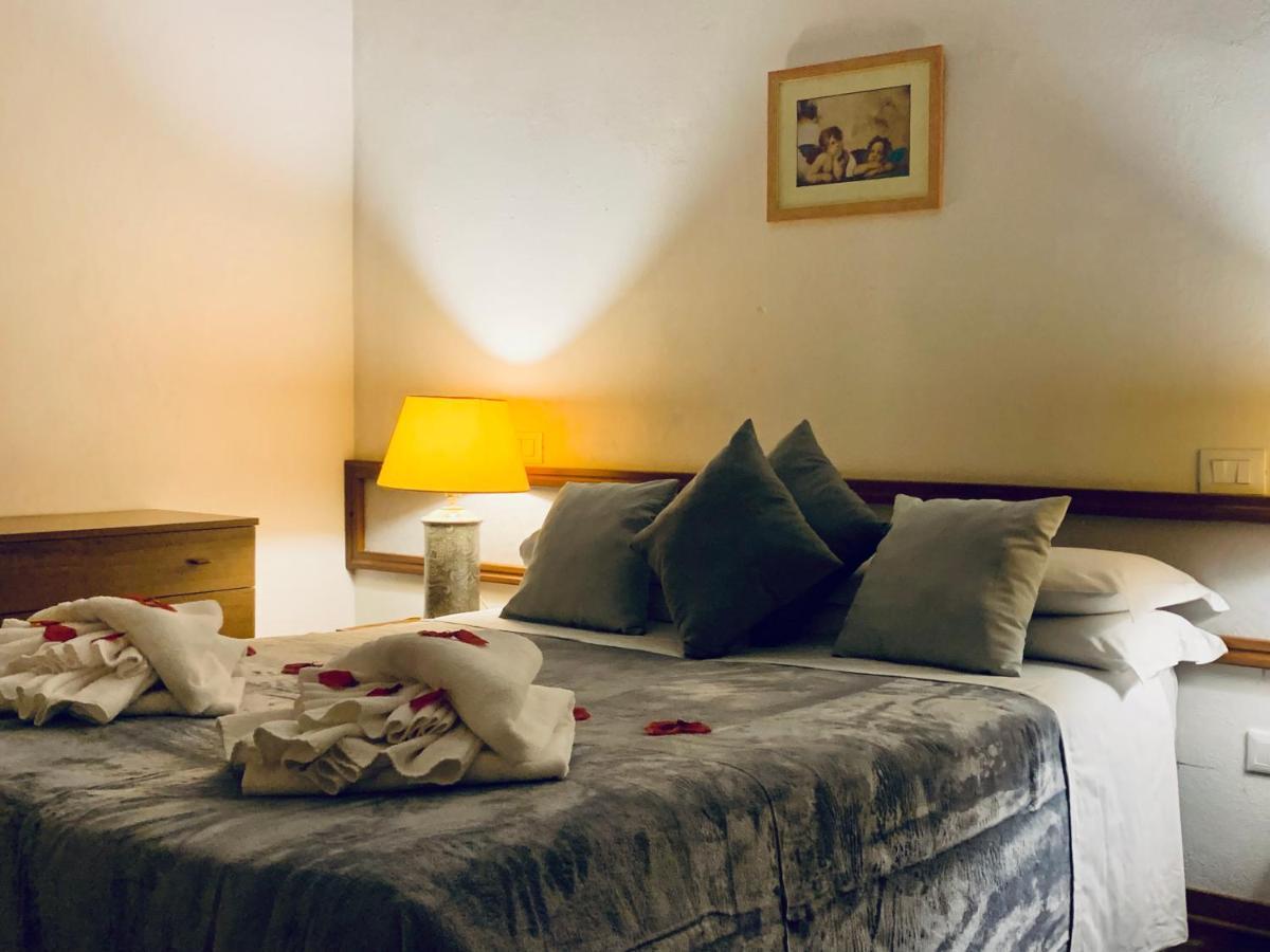 Hotel Cristallo Gran Sasso LʼAquila Esterno foto