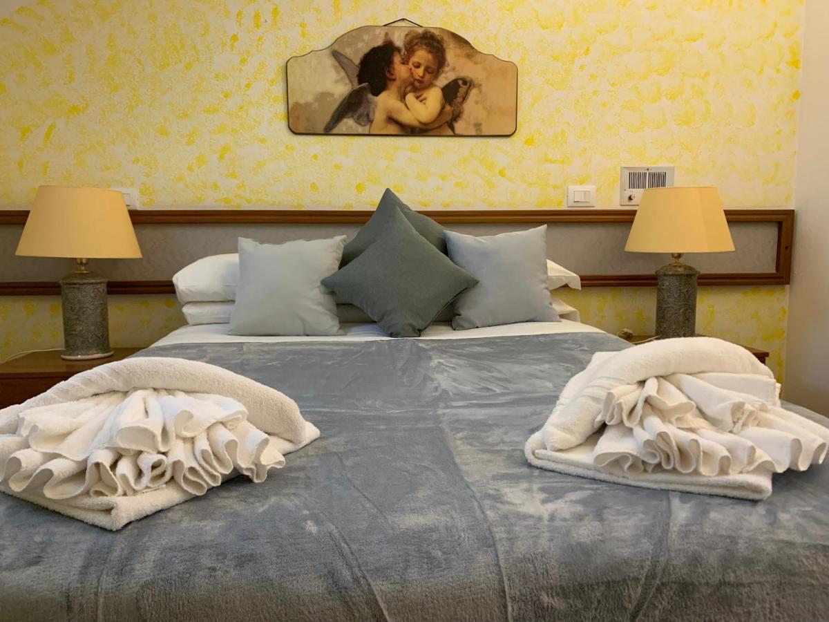 Hotel Cristallo Gran Sasso LʼAquila Esterno foto