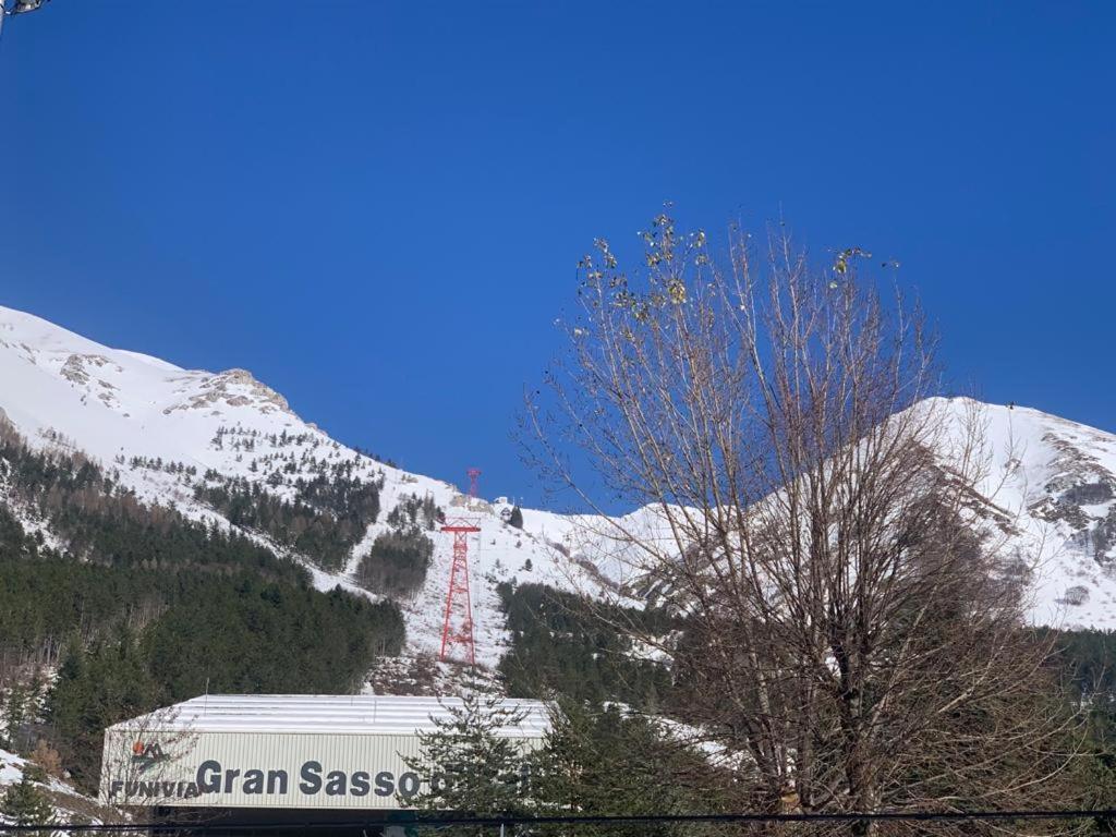 Hotel Cristallo Gran Sasso LʼAquila Esterno foto